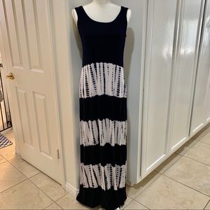 Unworn Karen Kane Black White Tie Die Maxi
